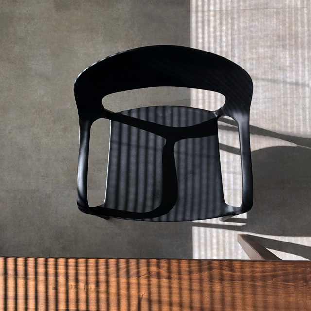 chair-03010 受注販売 ポリプロピレン 肘付き スタッキング chair-03010 受注販売 ポリプロピレン 肘付き スタッキング