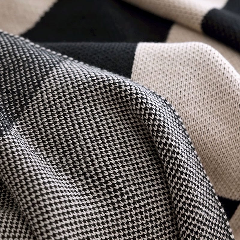 blanket-03053 geometric pattern ニットブランケット 130×1 blanket-03053 geometric pattern ニットブランケット 130×1