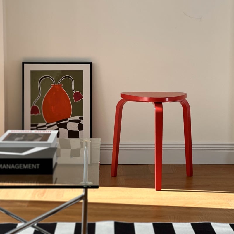 stool-03023 triangle レッド スツール | ART OF BLACK