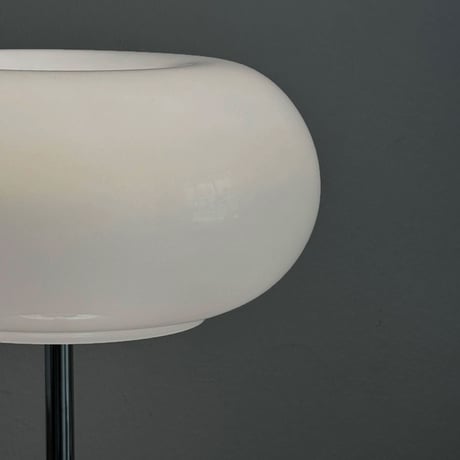light-03308　USB ドーナツシェード テーブルランプ LED
