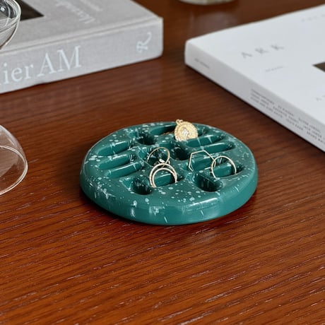 plate-03108　セラミック リングホルダーA アクセサリートレイ
