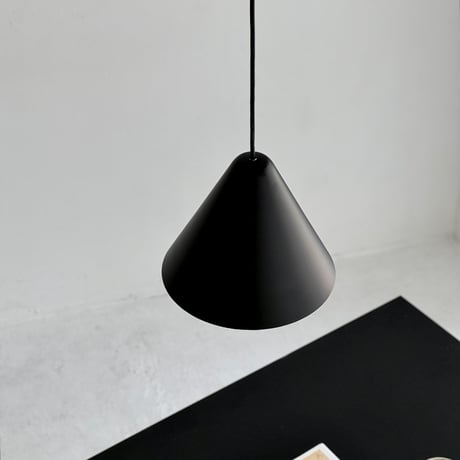 light-03315　triangle ペンダントライト 口金E26