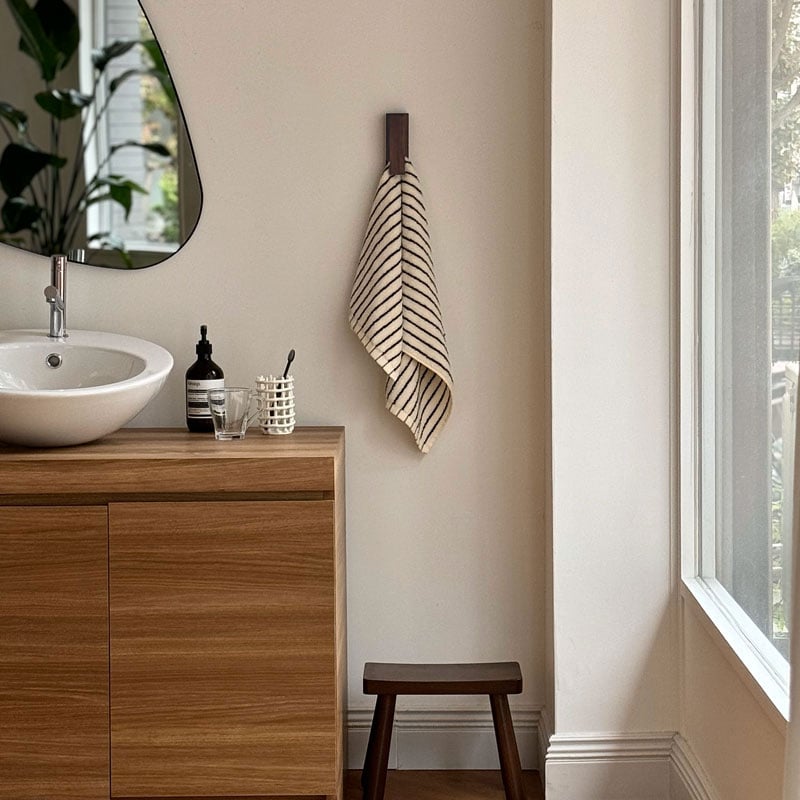 wall-03041 天然木 ウォールタオルフック タオルハンガー 1個売り