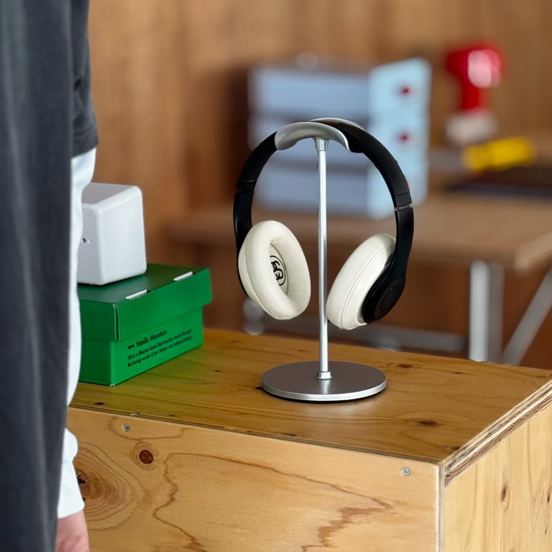 ART OF BLACK Bluetoothスピーカー ブラック 新作のBluetoothスピーカー。スマホなどの端末からお好きな音楽を流す