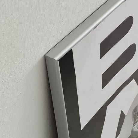 poster-03111　BAUHAUS レタリング シルバーフレーム アートポスター 80×60cm
