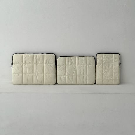 tabletcase-03006　ブロック パテッド タブレット&ラップトップ（ノートPC）ケース