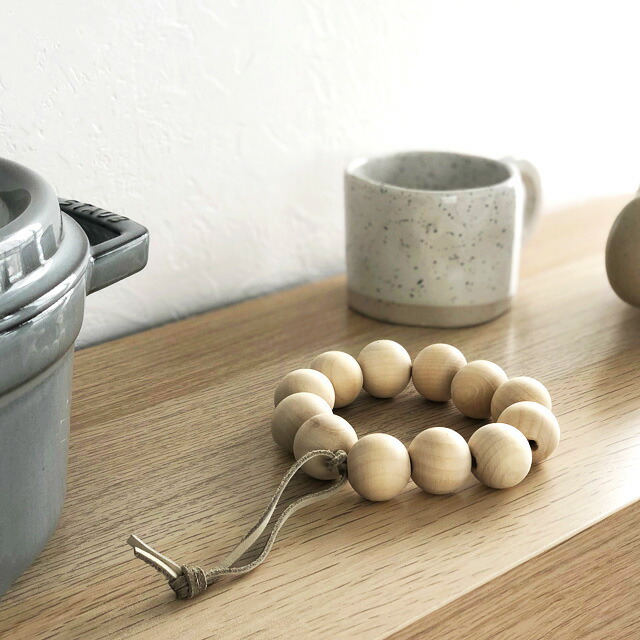 鍋敷wood beads potstand-03200 ウッドビーズ（白木）鍋敷き 本革ブラックレザー使用