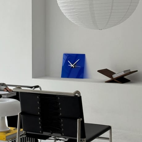 clock-03095　カラーアクリル スクエア 置き時計 静音