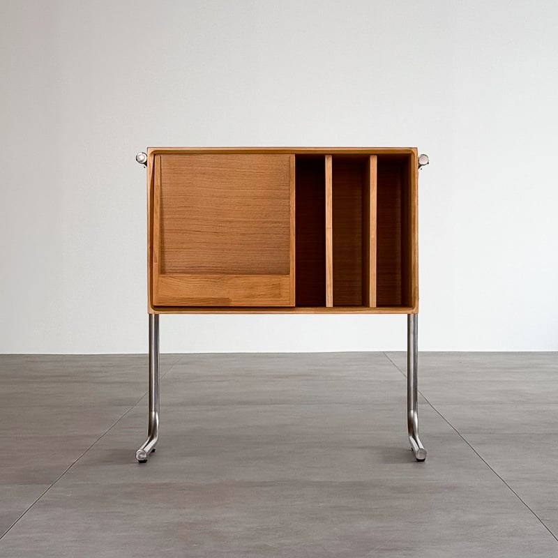 レオナルド クラシックスタイル キャビネット ESTRIA（エストリア）トールブックキャビネット】 洗練された