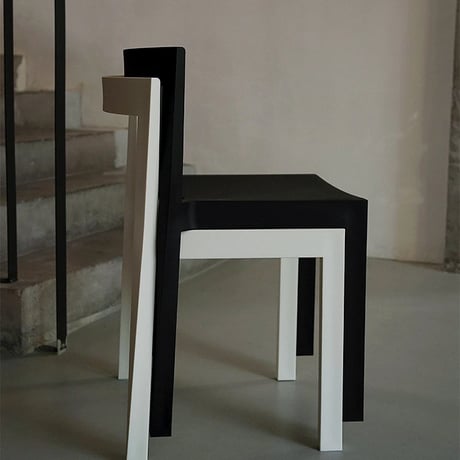 chair-03083　Mobius legs Chair スタッキングチェア