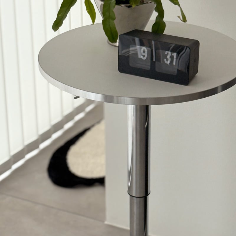 table-03197 昇降式 キャスター付き ラウンドテーブル ホワイト×木口