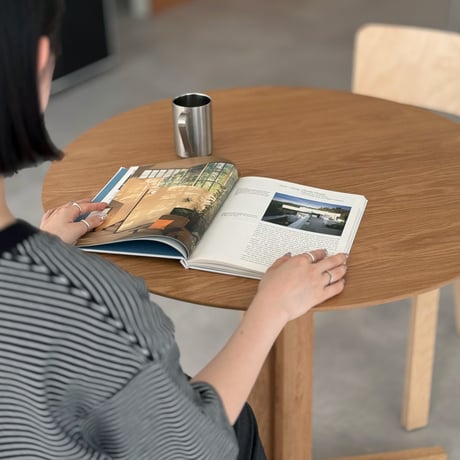 table-03205　ホワイトオーク突板天板 ラウンドテーブル 直径80cm