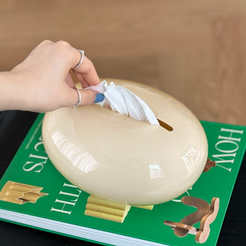 【美品】Barryのアタッシュケース レンタル情報|小道具のTrunkアタッシュケース シルバースクエア|EASE