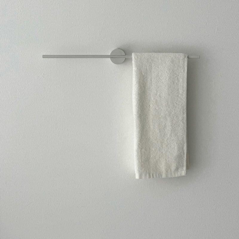 Kartell カルテル　タオルハンガー　RAIL レイル60 ホワイト Kartell カルテル タオルハンガー RAIL レイル60 ホワイト 楽天市場