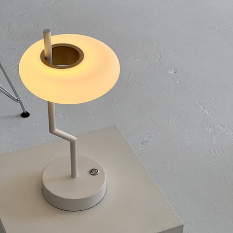 予約販売7月下旬～8月上旬頃発送予定　light-03285　USB サイドウェイ テーブルランプ コードレス LED