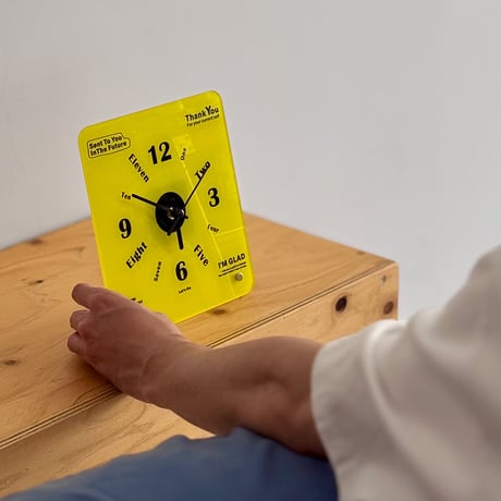 予約販売6月下旬～7月上旬頃発送予定　clock-03121　グラフィック カラー アクリルパネル 置き時計 静音