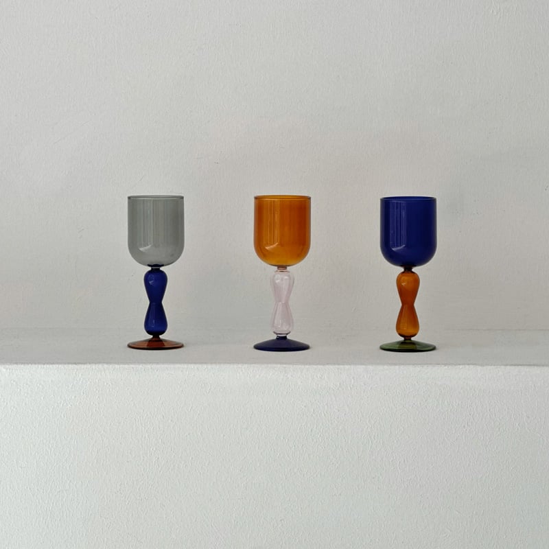 1848年アンティーク　ゴブレット　彩色インタリオガラス ドイツ 紋章入蓋付ゴブレット 18世紀 - 西洋アンティーク 11th Avenue