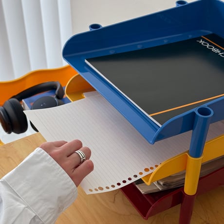 tray-03147　Bauhaus Color スタッキング ファイルトレイ 3色セット