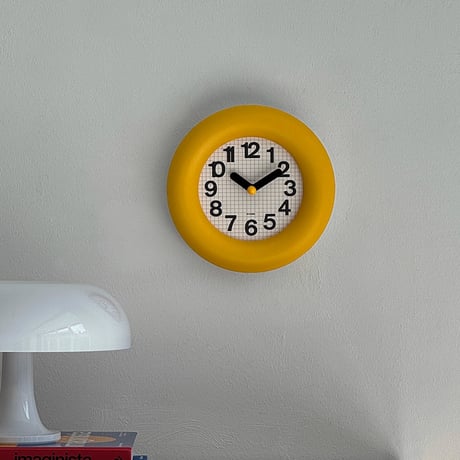 clock-03074　yellow ラウンド チャビーフレーム 掛け時計 静音