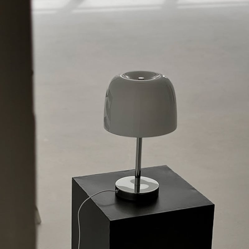 プレスガラスシェード テーブルランプ 楽天市場】USB trapezium ガラスシェード テーブルランプ LED【ART OF