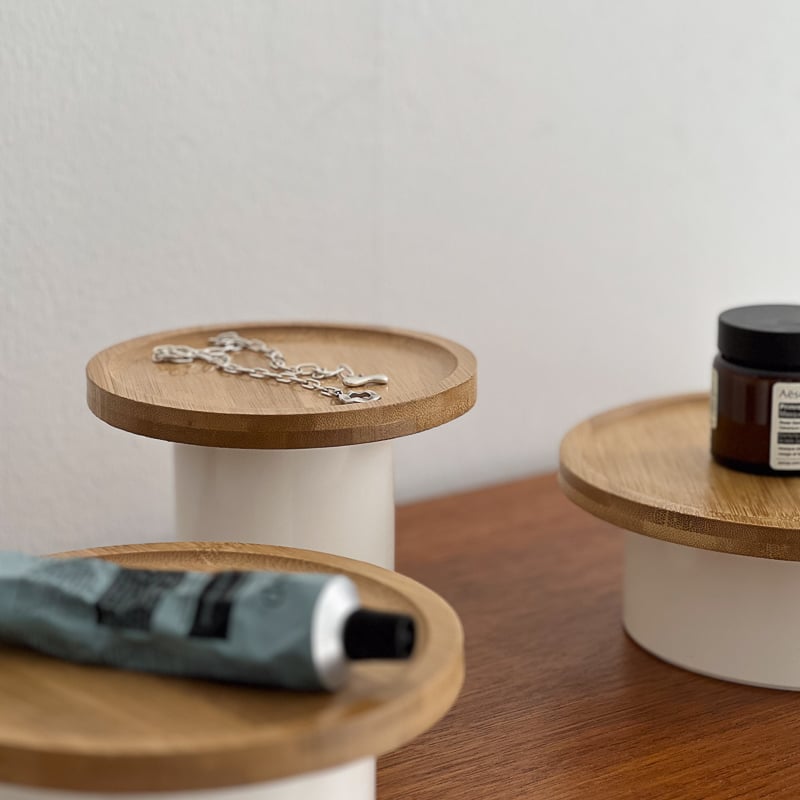 tray-03095 バンブー 脚付きトレイ ホワイト ブラック | ART OF