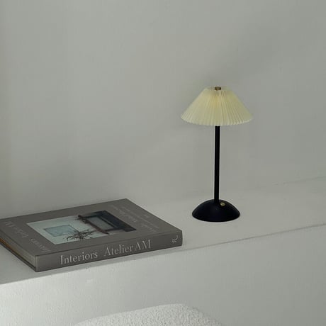 light-03271　USB プリーツシェード スリムスタンド テーブルランプ LED