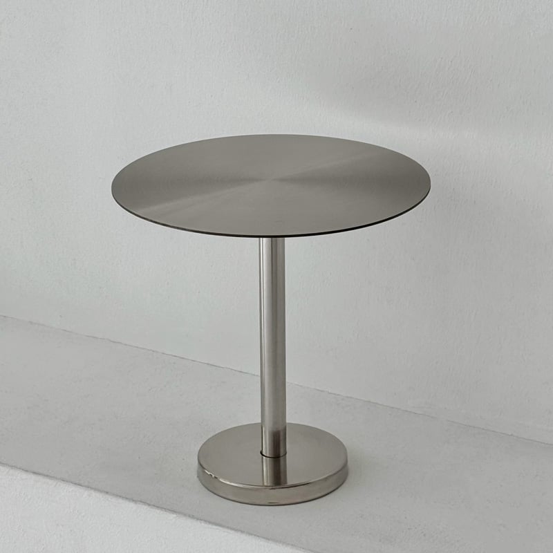 訳あり品　写真をご確認 ステンレススチール 円形テーブル 小型 TBL07-02 訳あり品 写真をご確認 ステンレススチール 円形テーブル 小型 TBL07