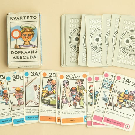 交通ルールカードゲーム　Kvarteto  フランティシェク・フォルティーン（Frantisek Foltyn）絵