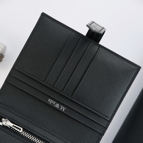 クロコダイルベルト付き二つ折り財布