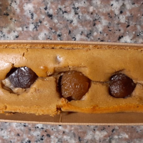 マロンのチーズケーキ（縦型）