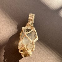 ゴールデンヒーラー　ネックレス付き