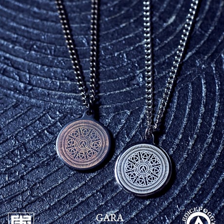 OLEDICKFOGGY / EMBLEM PENDANT NECKLACE BLACK4個のみ限定入荷！