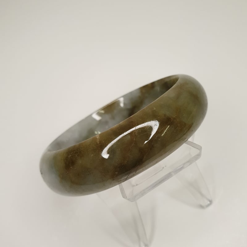 上品綺麗なミャンマー翡翠バングル63mm 上品綺麗なミャンマー翡翠バングル63mm