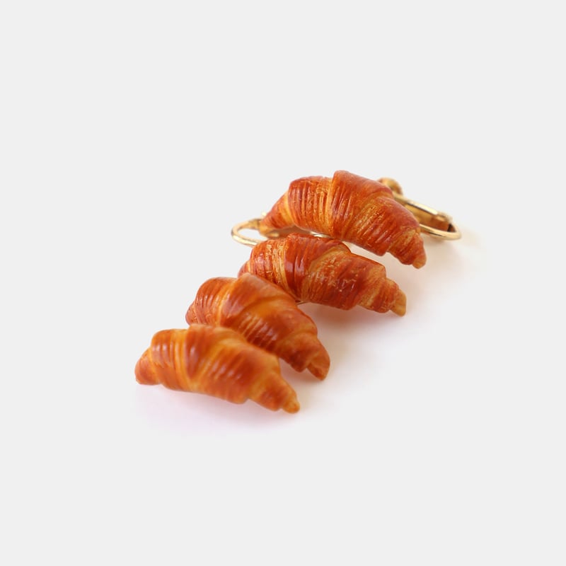 クロワッサンピアス・イヤリング | はあと・フレンズ・ストア ONLINE SHOP