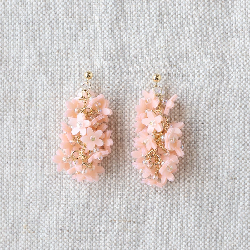 No.808 【10ペア】くすみピンク お花 ハンドメイド ピアス イヤリング THANKCHERRY flower10段ピアス・イヤリング | はあと・フレンズ