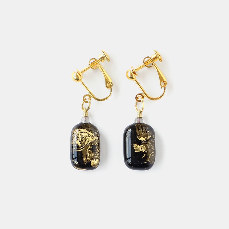 ギフト対応可】viivant シンプル スクエアピアス・イヤリング（GOLD