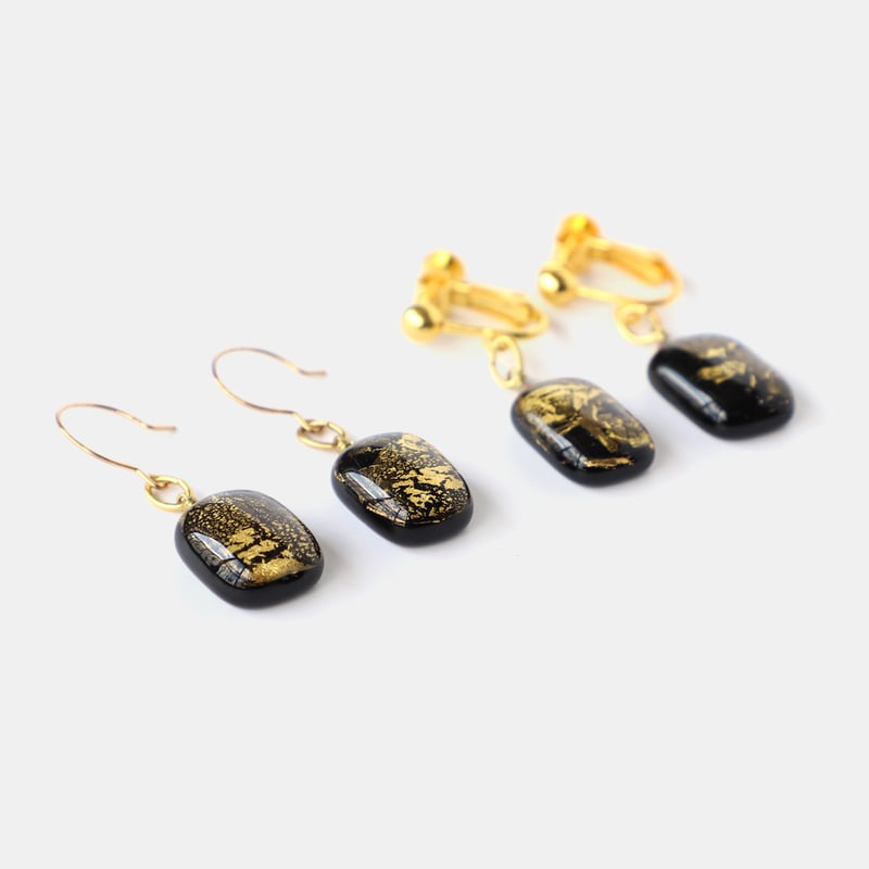 ギフト対応可】viivant シンプル スクエアピアス・イヤリング（GOLD