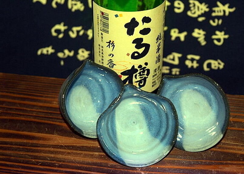 信楽焼 片口ぐい呑み マリンブルー 当店オリジナル （酒器 ぐい飲み