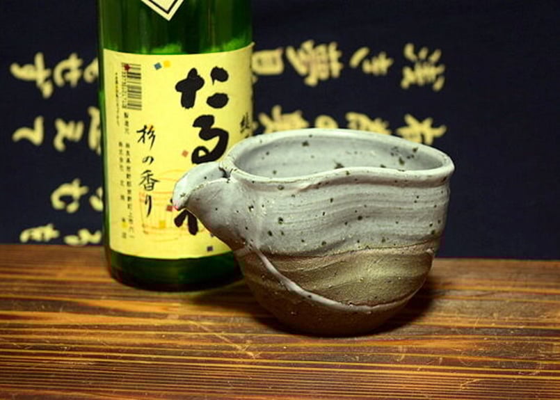 信楽焼 片口酒器or注器(えくぼ付) シックグレー | うつわ物語