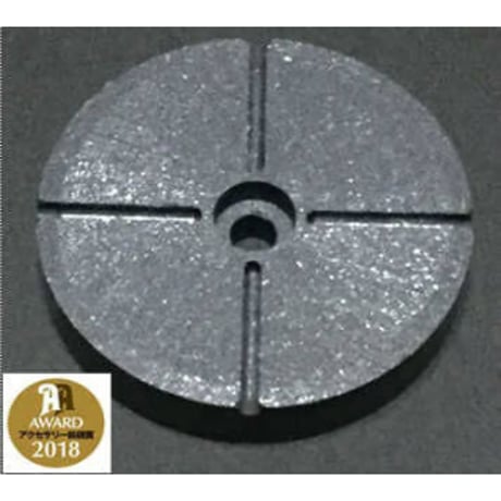 奏KaNaDe03S オーディオ機器用 複合材共鳴フット Amazon | オーディオ機器用_複合材フット「 KaNaDe03S 」4個入(銀箱入