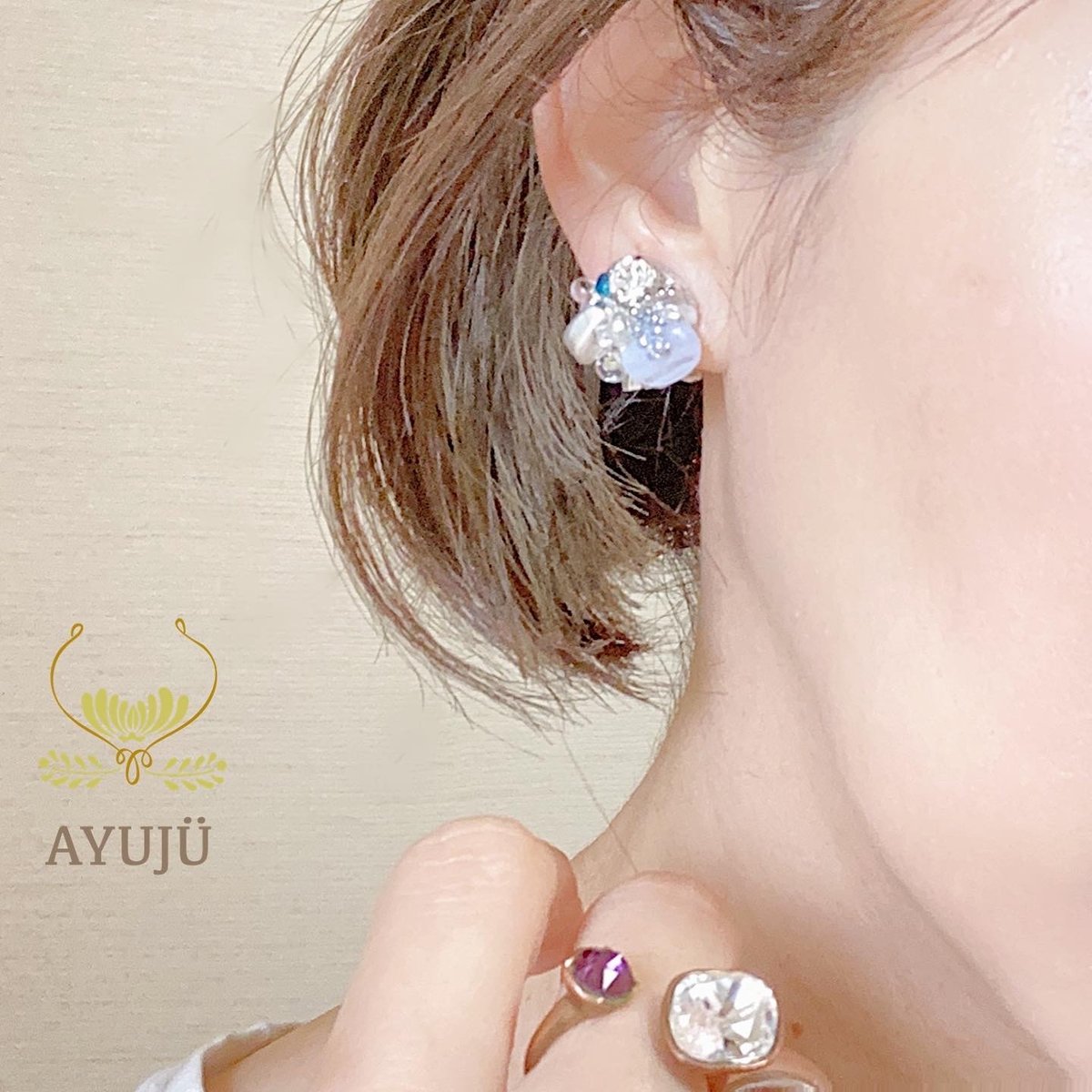 𝐑𝐚𝐩𝐭𝐮𝐫𝐞 ブルーレースアゲート ピアス/イヤリング | AYUJÜ