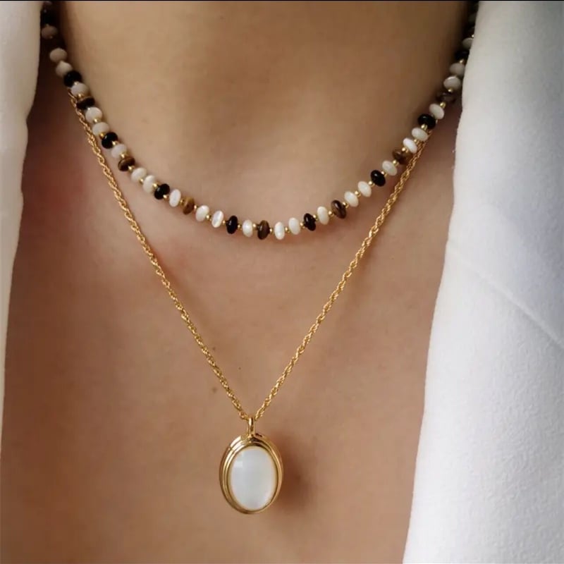 H668 厚切り天然シェル 楕円形ネックレス 18KGP | SanSun Jewelry