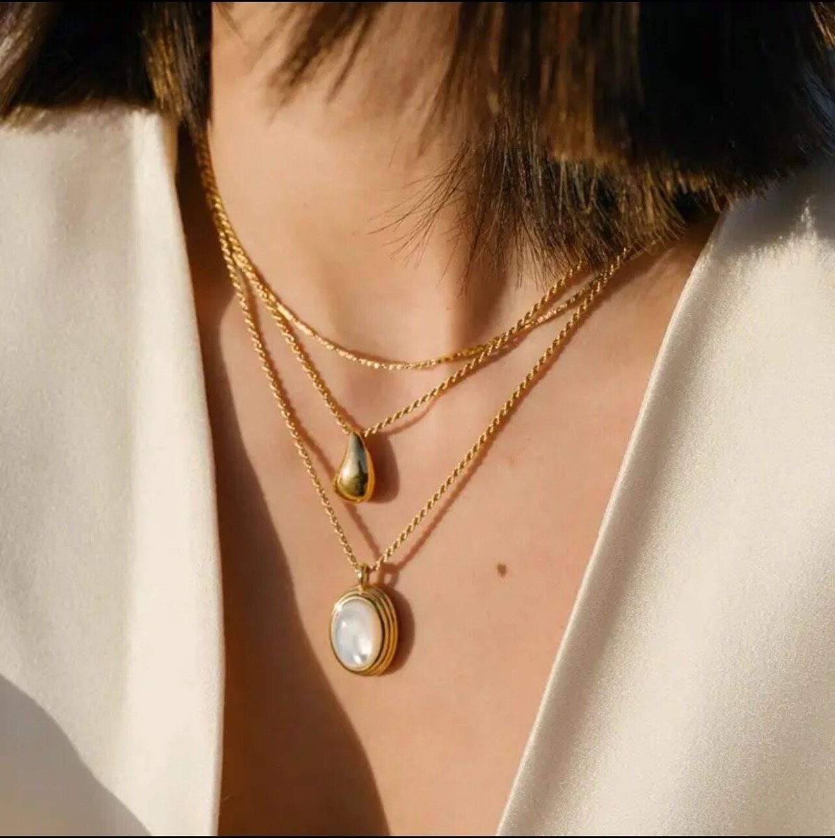 H668 厚切り天然シェル 楕円形ネックレス 18KGP | SanSun Jewelry