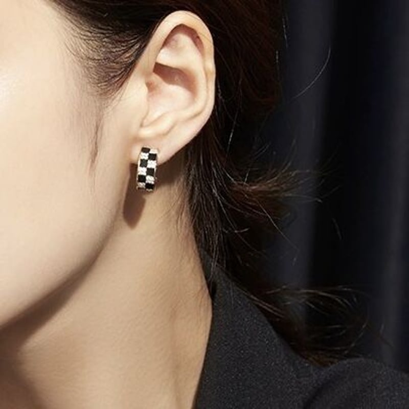 SS385 黒チェック柄 ハーフフープピアス | SanSun Jewelry