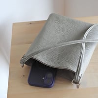 レザーポシェット