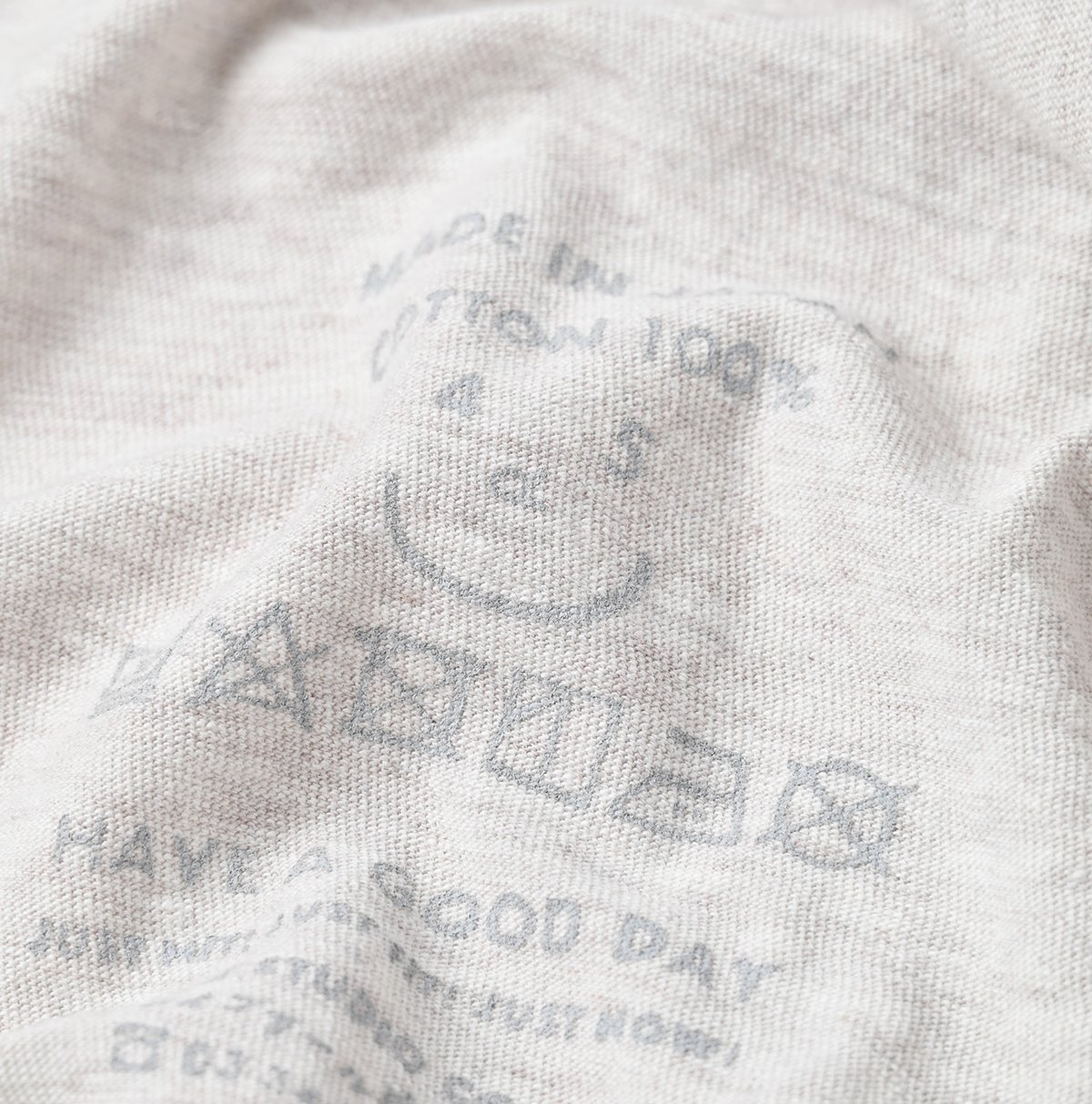 オールドソルトべタッチプリントの90845星半袖Tシャツ | 45R葉山店