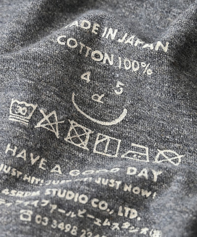 コノッキカレッジプリントの908オーシャンTシャツ (グレーツイード