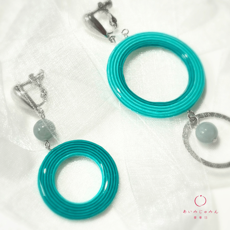 青緑色 水引き × 翡翠 × ムーンストーン《イヤリング》 | あいみじゅ  