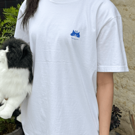 【NEW】9456猫4匹 Tシャツ（バックプリント）