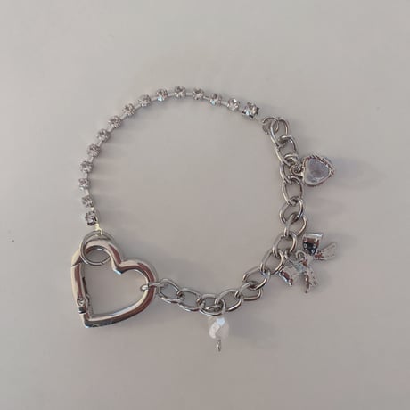 heart charm bracelet